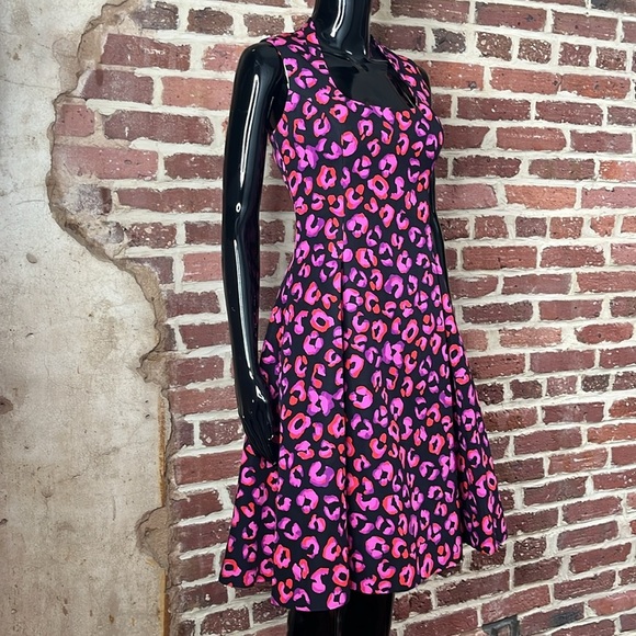 Like new Kate Spade New York Dress in Bold Print Size 2 - Picture 2 of 8